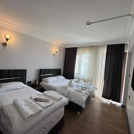 Sahlan Hotel *